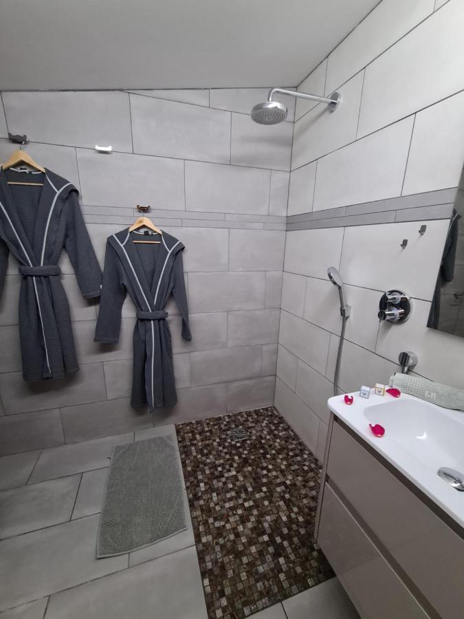 Les 2 Cabanes Labastide-Gabausse エクステリア 写真